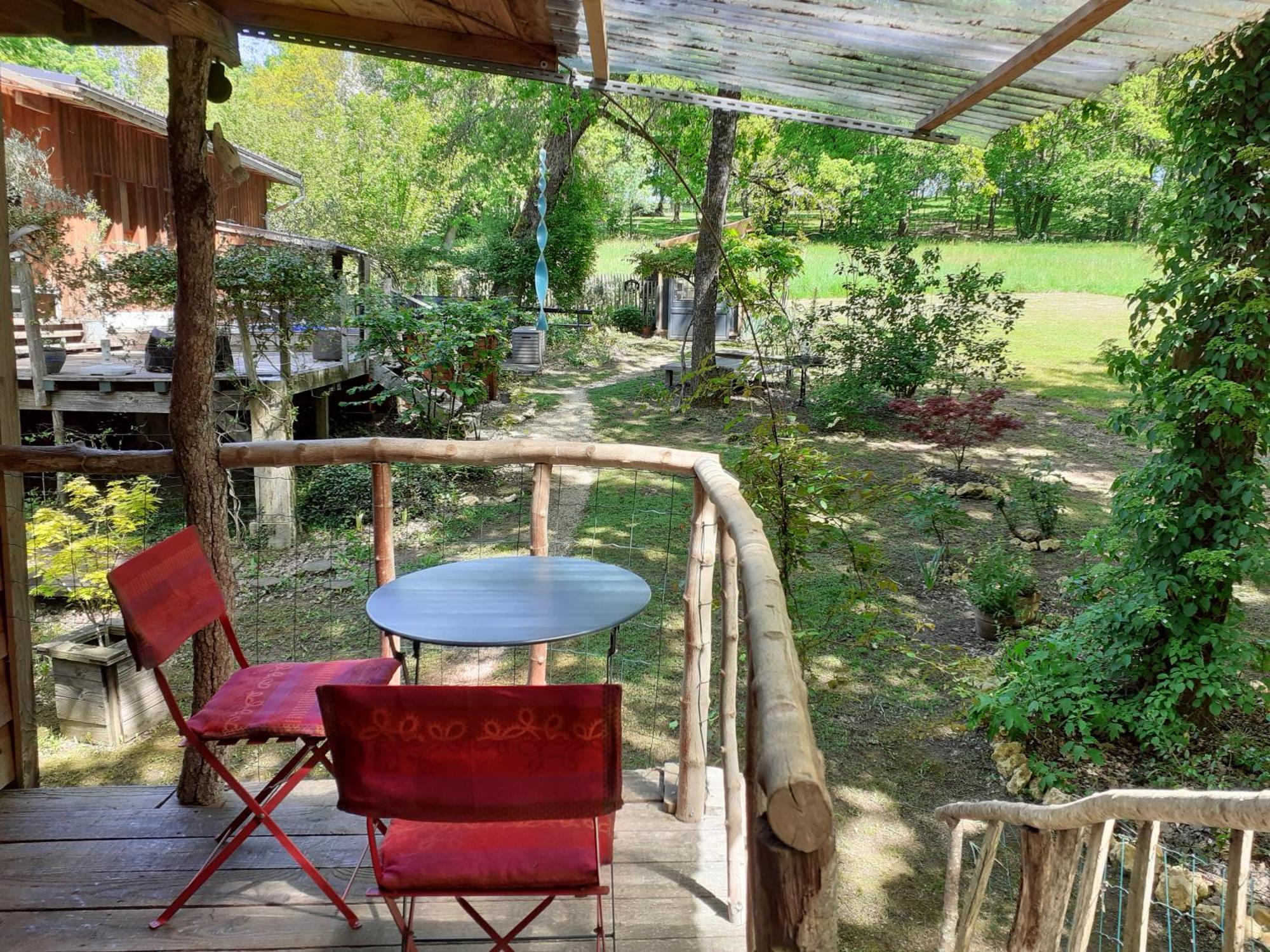 La Cabane De L'Oiseau Couze-et-Saint-Front Εξωτερικό φωτογραφία